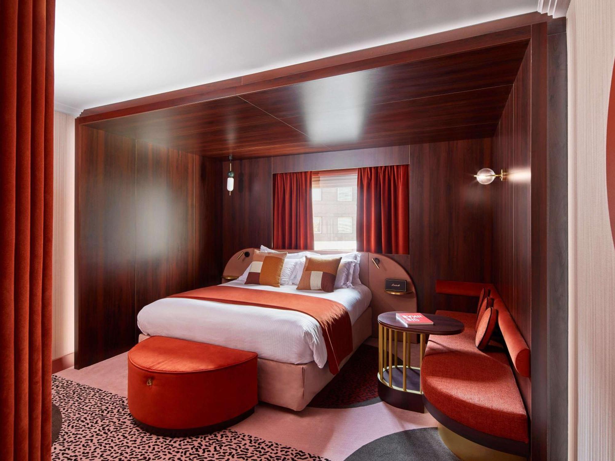 Nest Hotel Paris La Defense - Mgallery Collection بيتّو المظهر الخارجي الصورة A room at the hotel