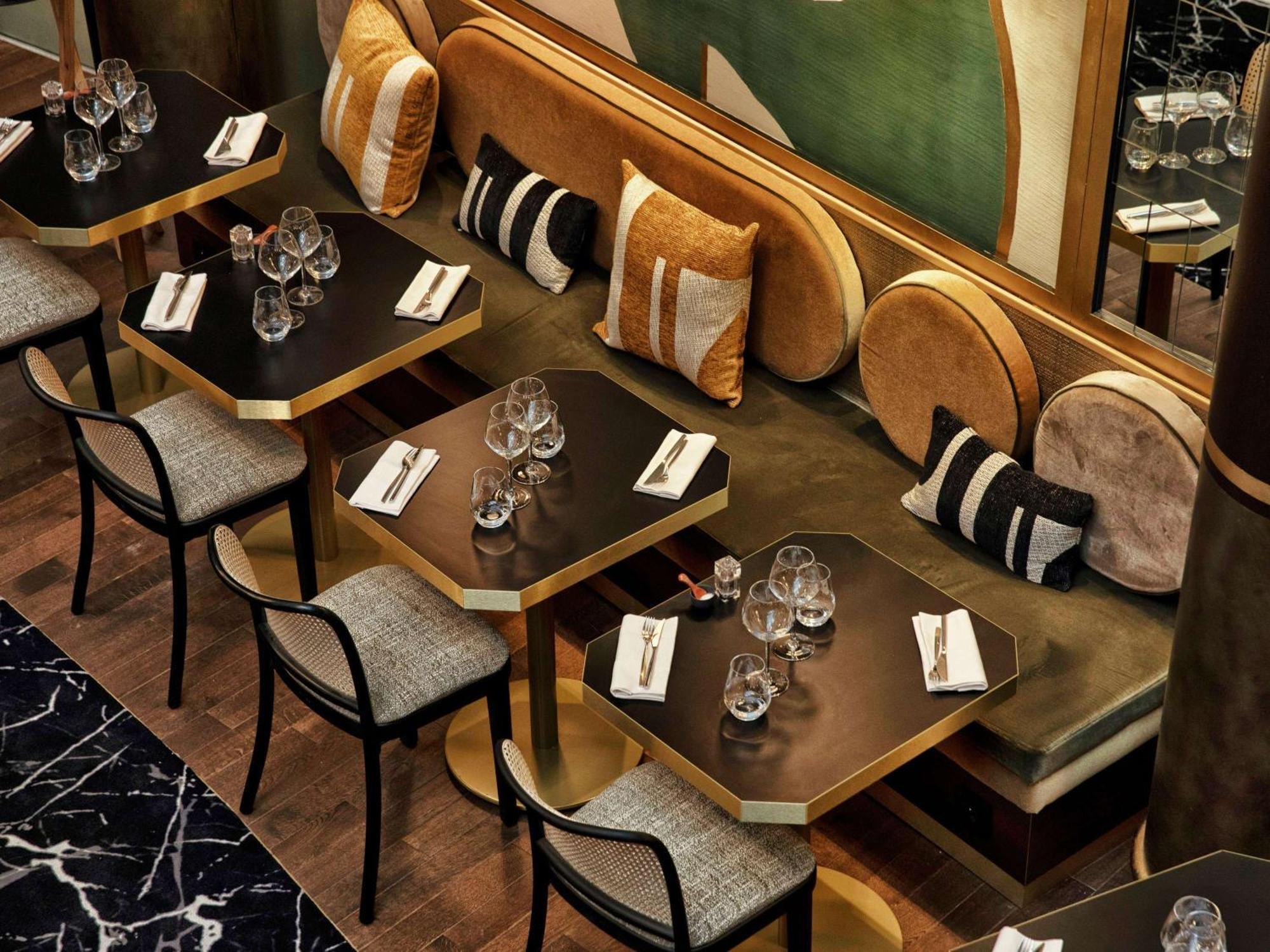 Nest Hotel Paris La Defense - Mgallery Collection بيتّو المظهر الخارجي الصورة Restaurant interior